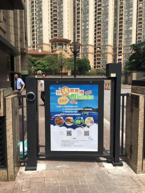 栖霞市人行通道平开门
